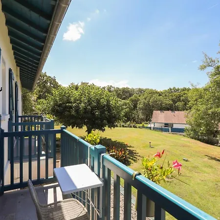 Txori Etxea Alojamento de Acomodação e Pequeno-almoço 3*